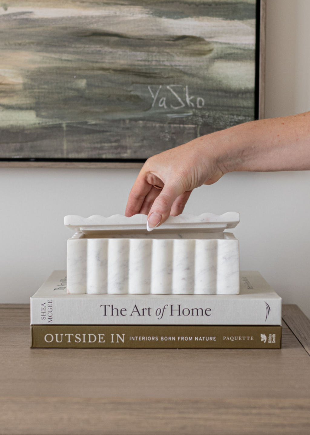 Scallop White Marble Fluted Box
