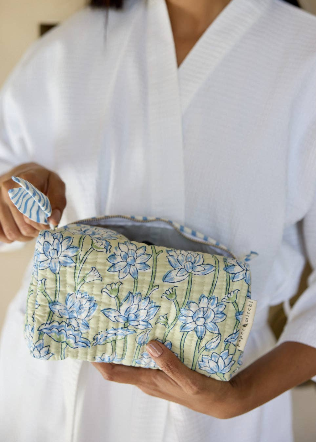 Organic Cotton Toiletry Bag MED - Lotus Indigo