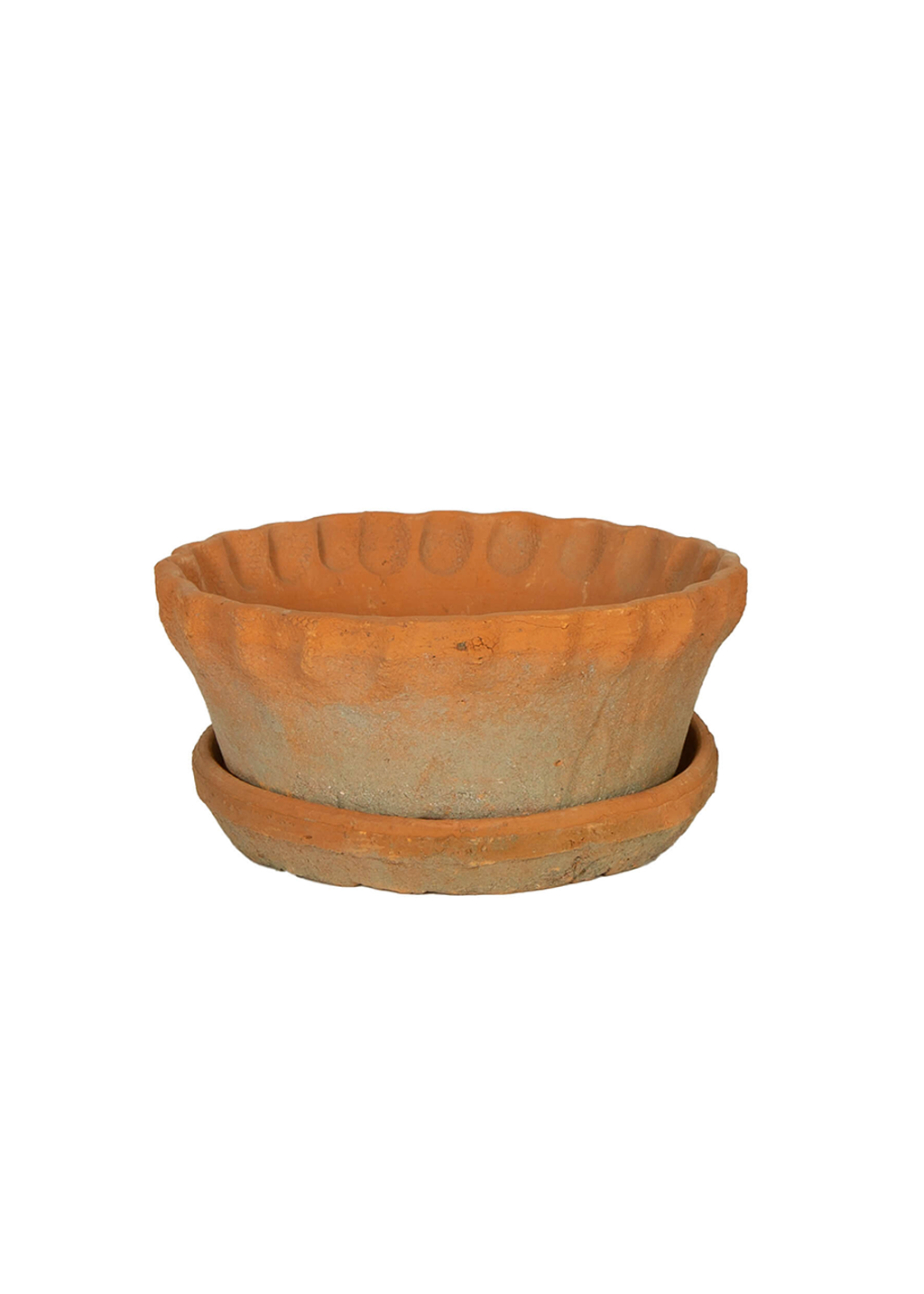 LRG Frilly Edge Redstone Garden Dish & Saucer