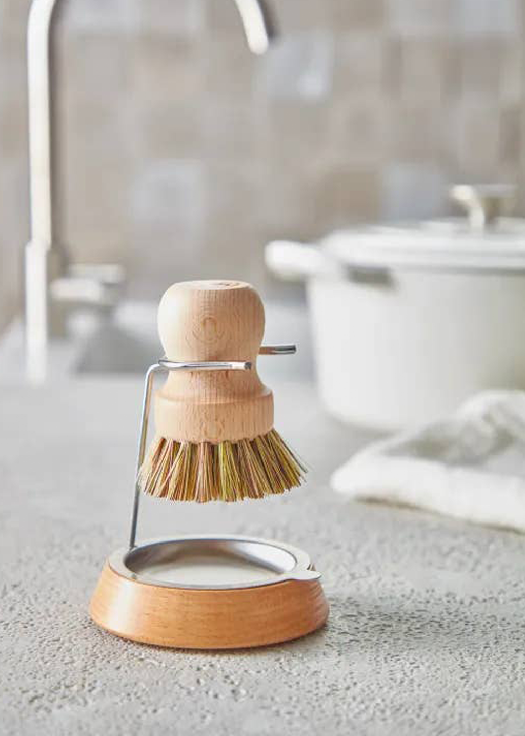 Pot Brush Stand