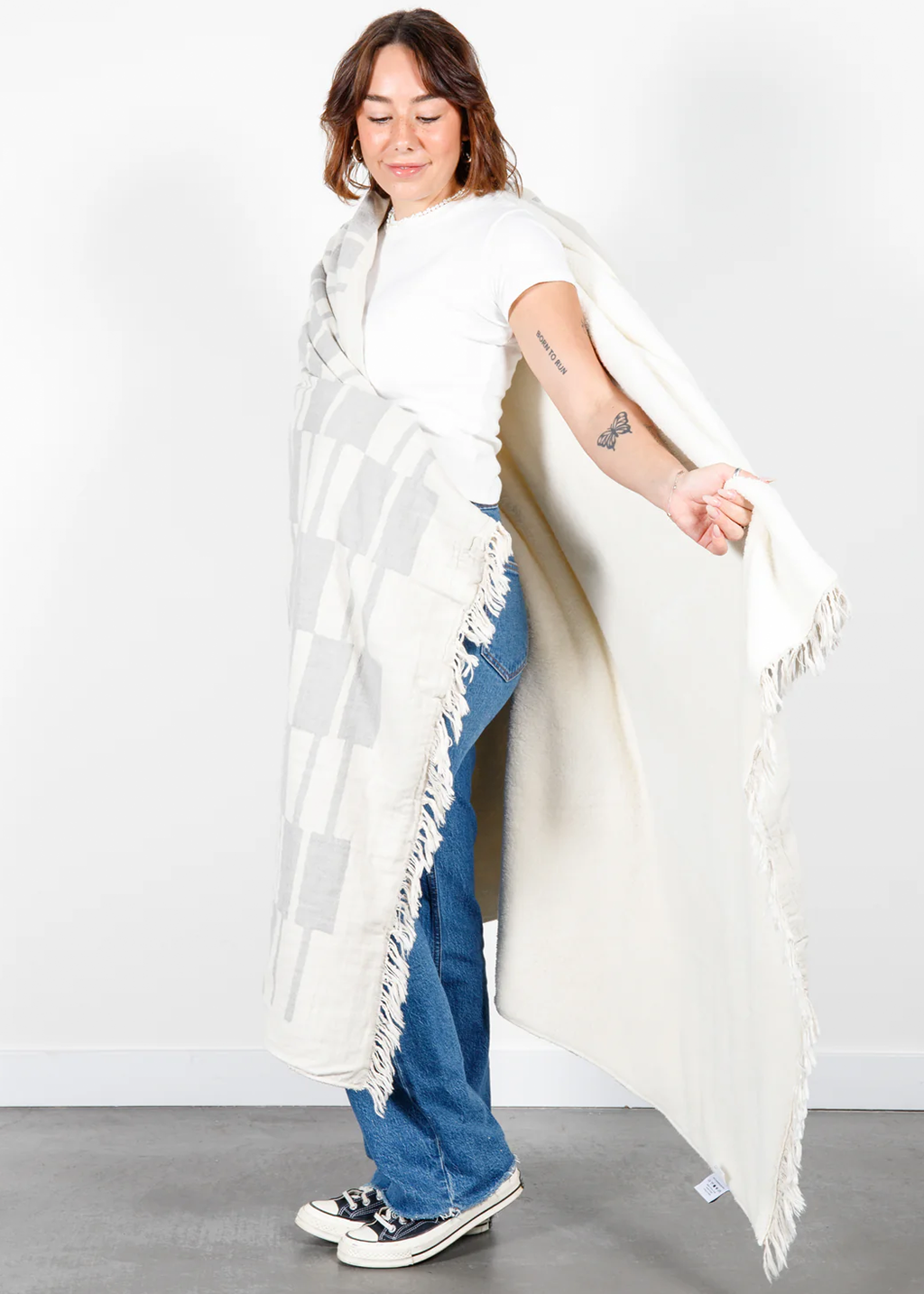 The Vance Fleece Throw | Pewter