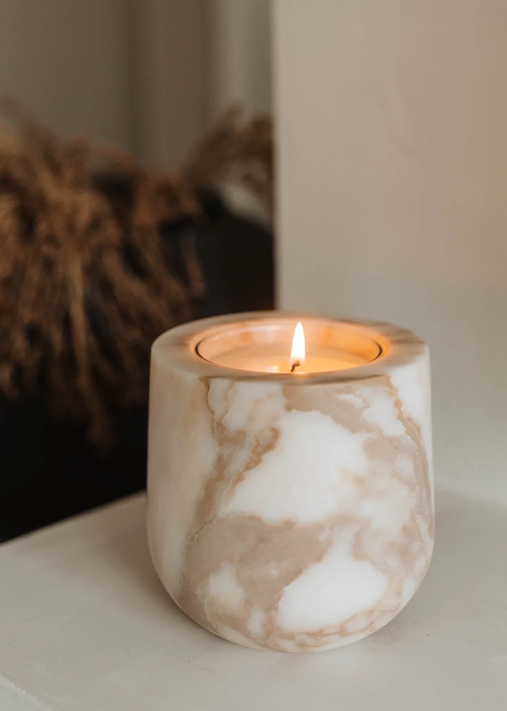 Calacatta Gold Marble Refillable Vessel & No.00 Candle