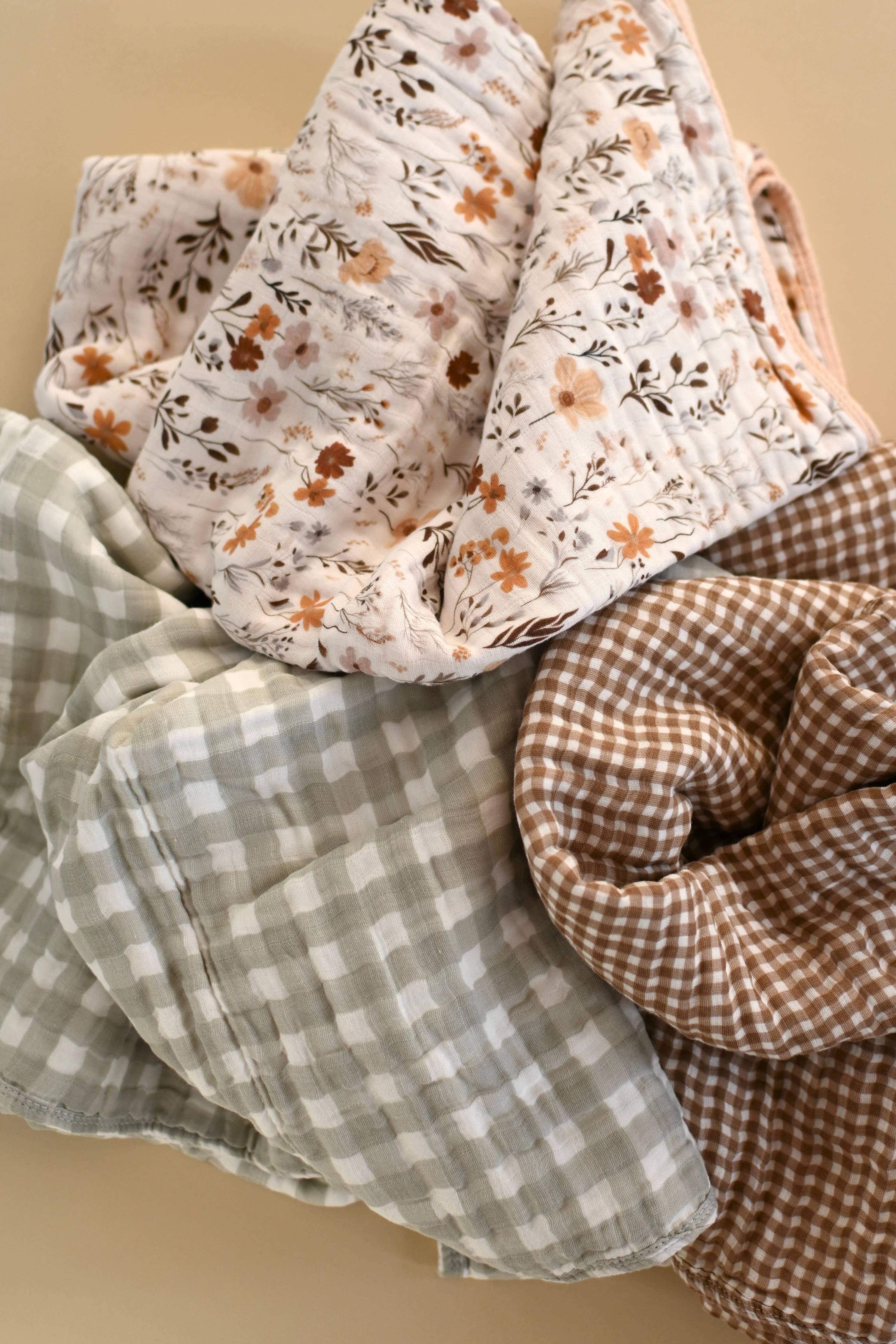 6 Layer Quilt | Sage Gingham