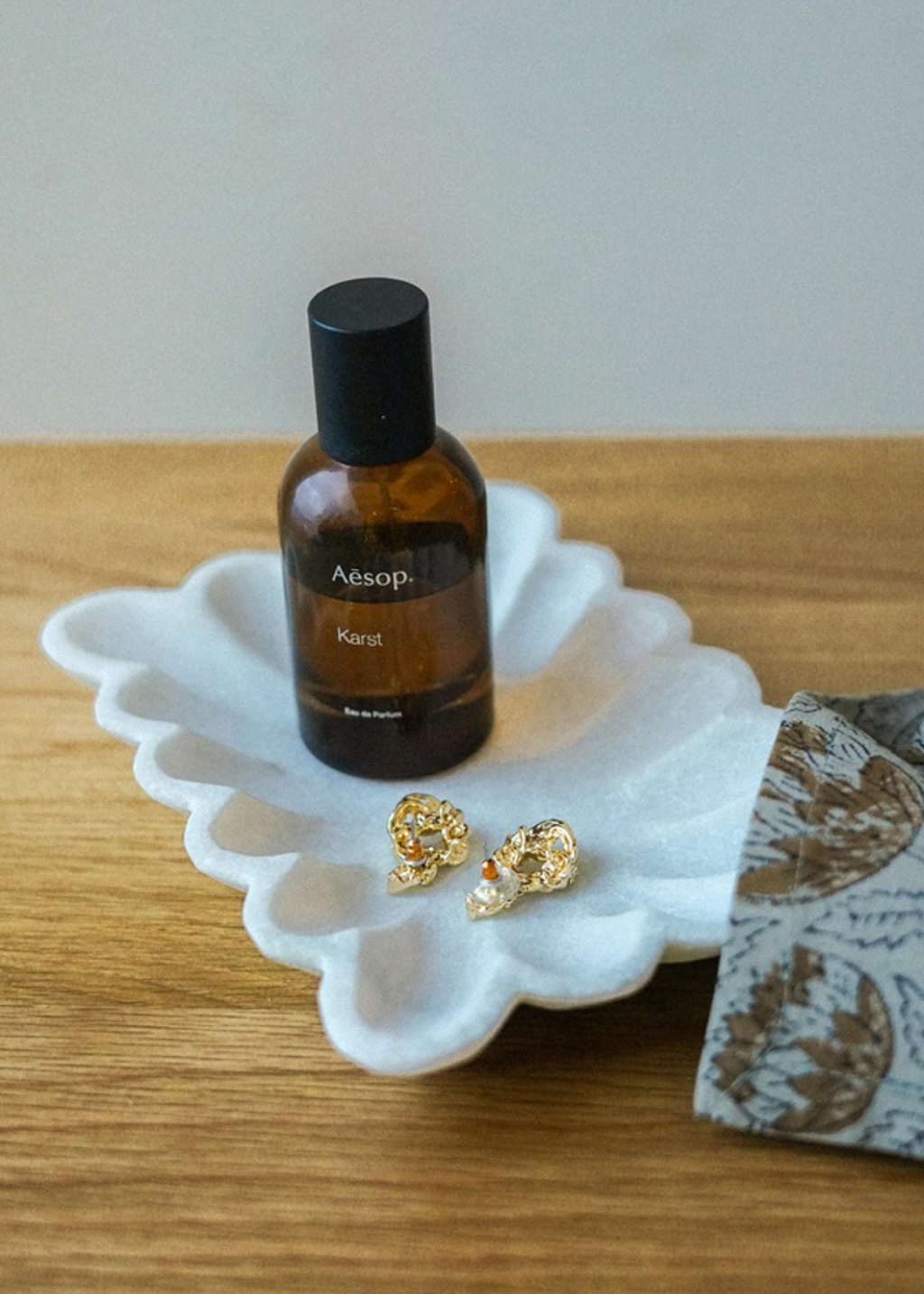 Scalloped Marble Dish