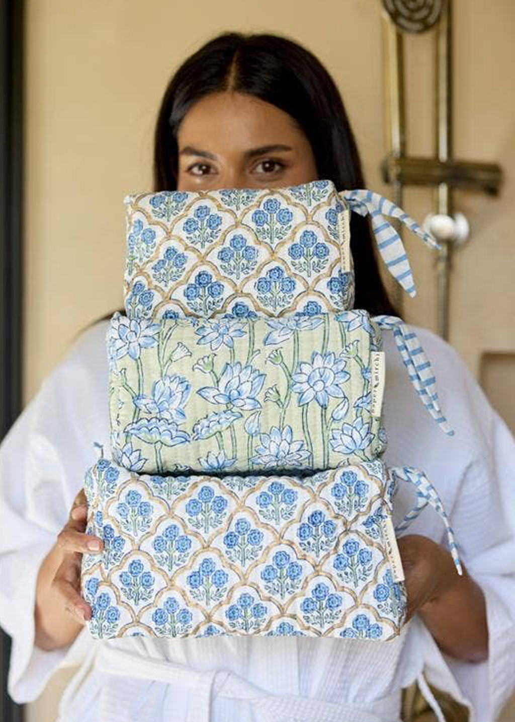 Toiletry Bag LRG | Trellis Indigo