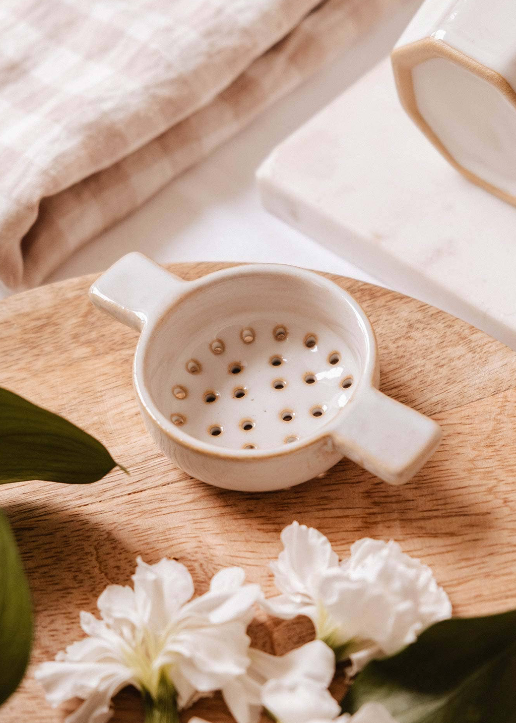 'The Infusion Nest' Tea Strainer
