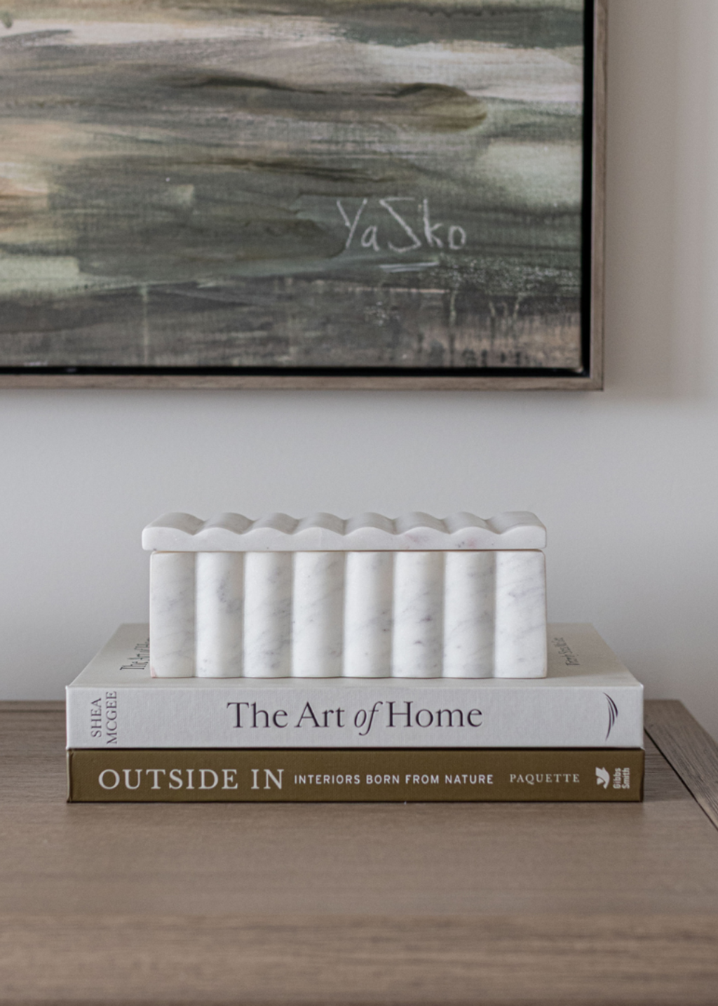 Scallop White Marble Fluted Box