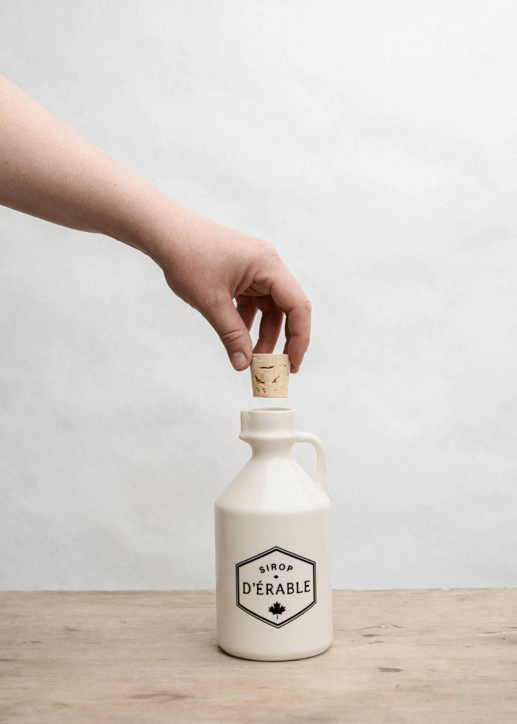 Maple Syrup Pot | Maple white