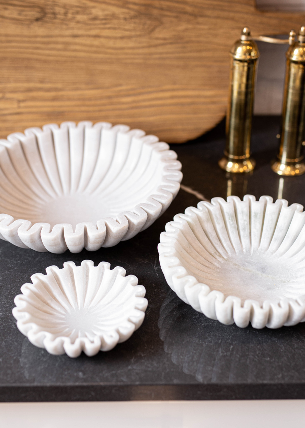 Marble Fluted Scalloped Bowl | L