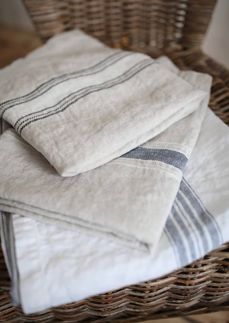 Casa Linen Hand Towel | Striped Beige