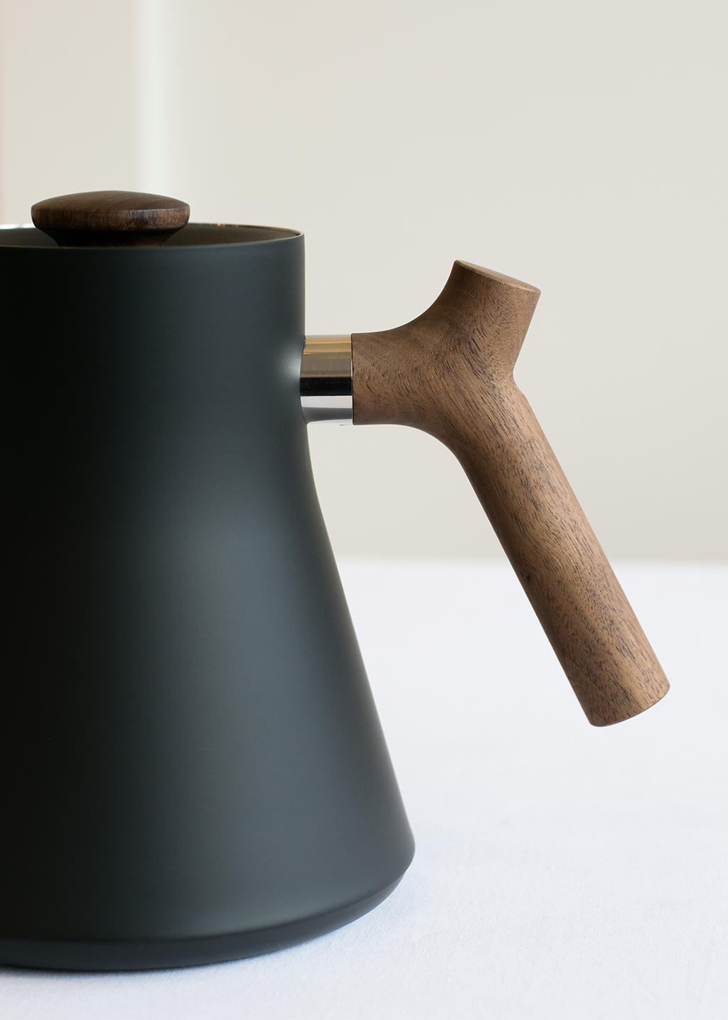 Stagg EKG Pour Over Kettle | Matte Black Walnut