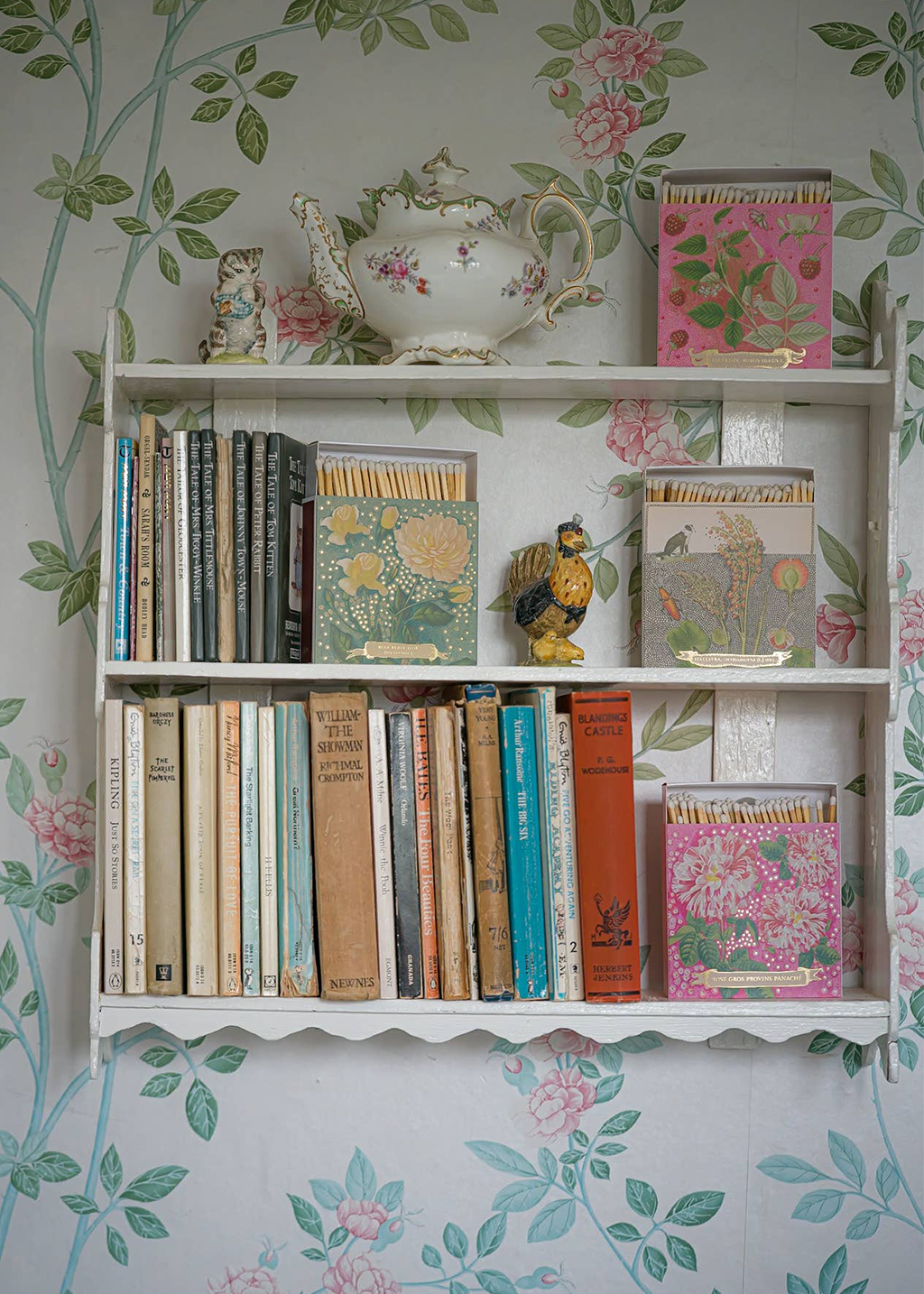 Rose-Framboise-Square-Matchbox