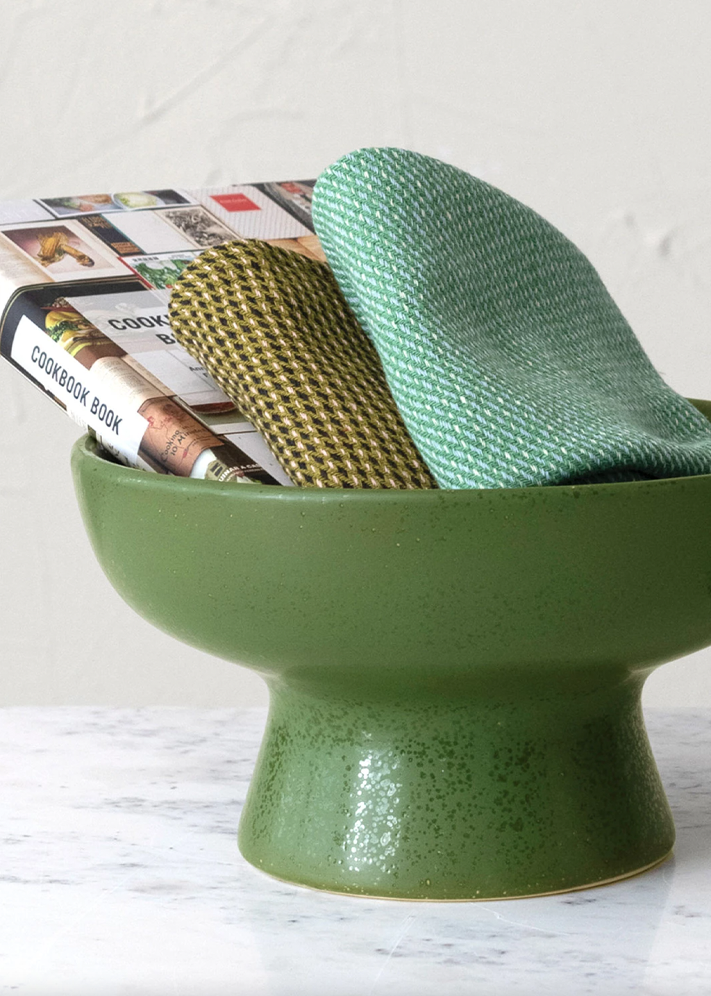 Creative Co-Op | Round Stoneware Footed Bowl | Green