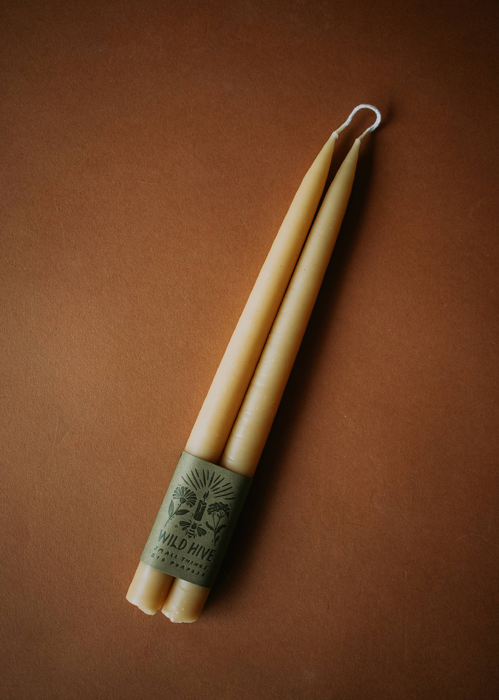 Hand Dipped Beeswax Tapers 10"