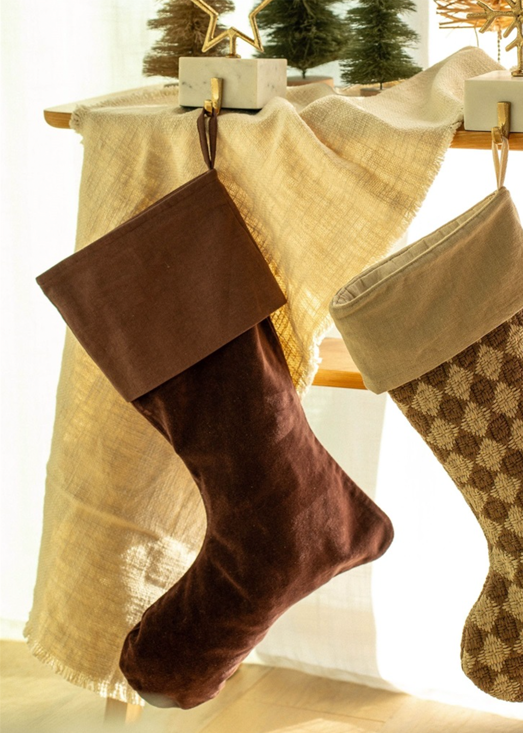 Vera Velvet Stocking | Sangria