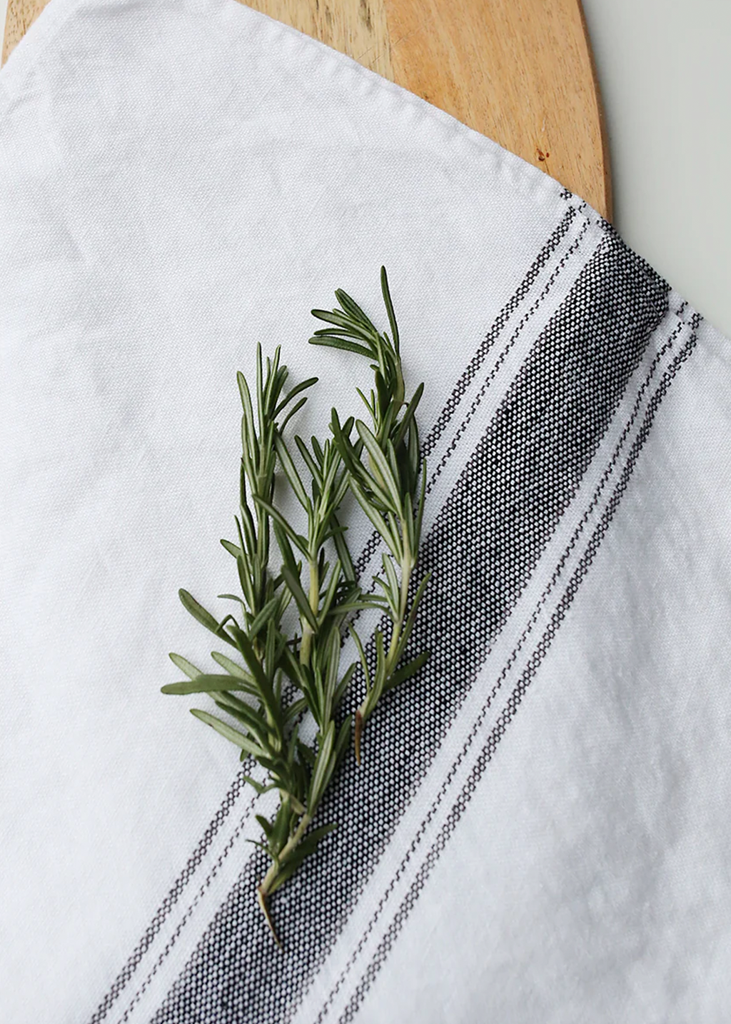 Linen Way | Casa Linen Hand Towel | Striped White