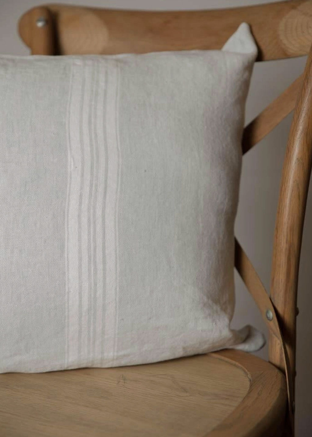 Maison Linen Pillow | Grey & White