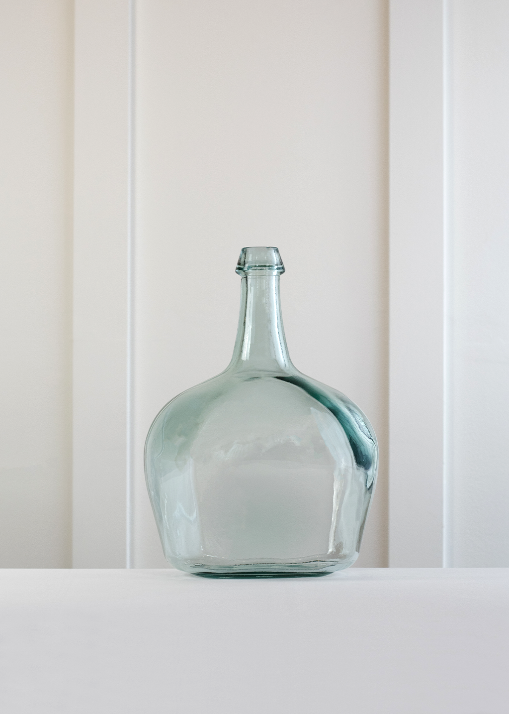 15" Round Recycled Glass Bottle